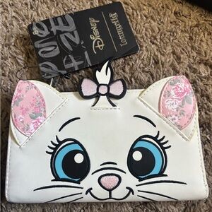 Aristocats Marie Floral Face Flap Wallet by Disney Loungefly WDWA1649 NEW SEALED
